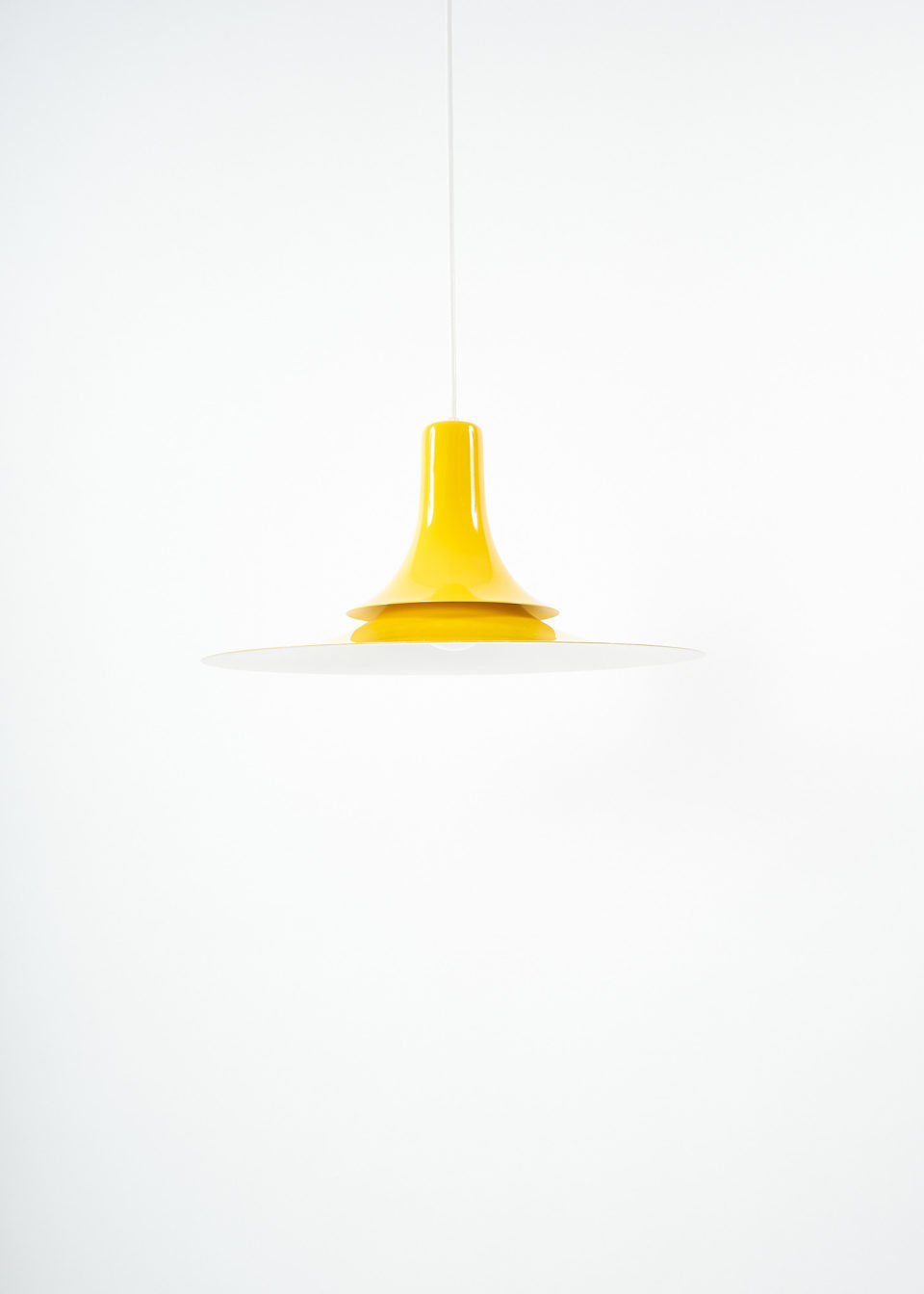DOUBLE TRUMPET lamp in yellow by Sverige DOUBLE TRUMPET lamp in yellow by Sverige