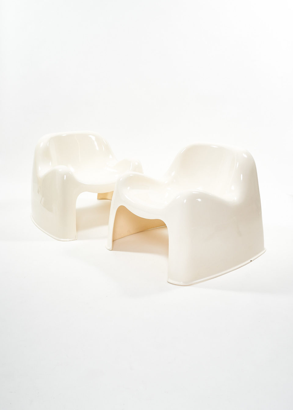 TOGA chair by Sergio Mazza for Artemide