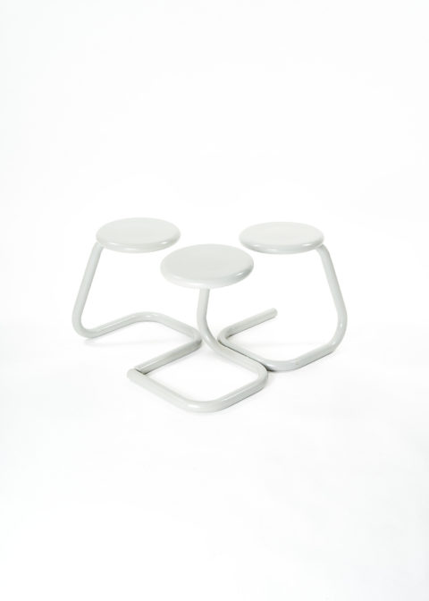 18″ gray PAPERCLIP stool by Kinetics