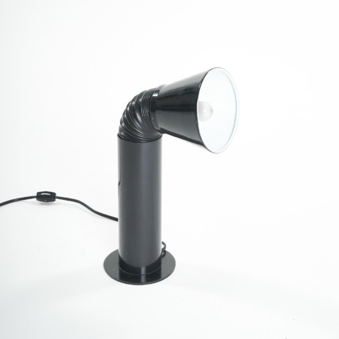 GOOSENECK desk lamp in black GOOSENECK desk lamp in black